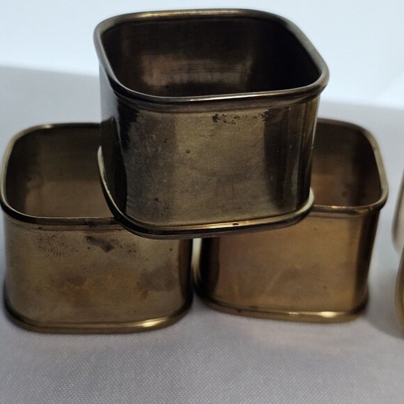 Aged Brass Square Napkin Rings 1.5in set-8 rustic tarnished Vtg India 1980s - Picture 7 of 9